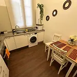 R3 Centric&Cozy flat